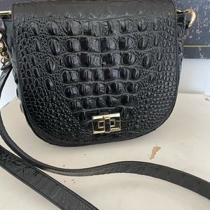 Brahmin Nadine Saddlebag-Excellent- like new condition